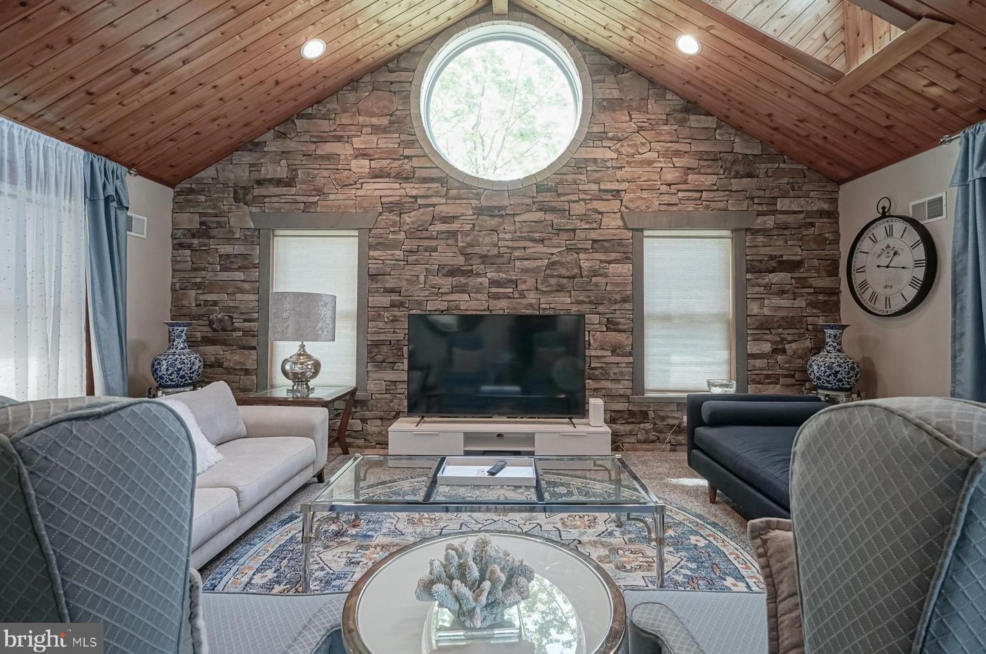 13 Cordrey Ave, Pennsville NJ  08070-2602 exterior