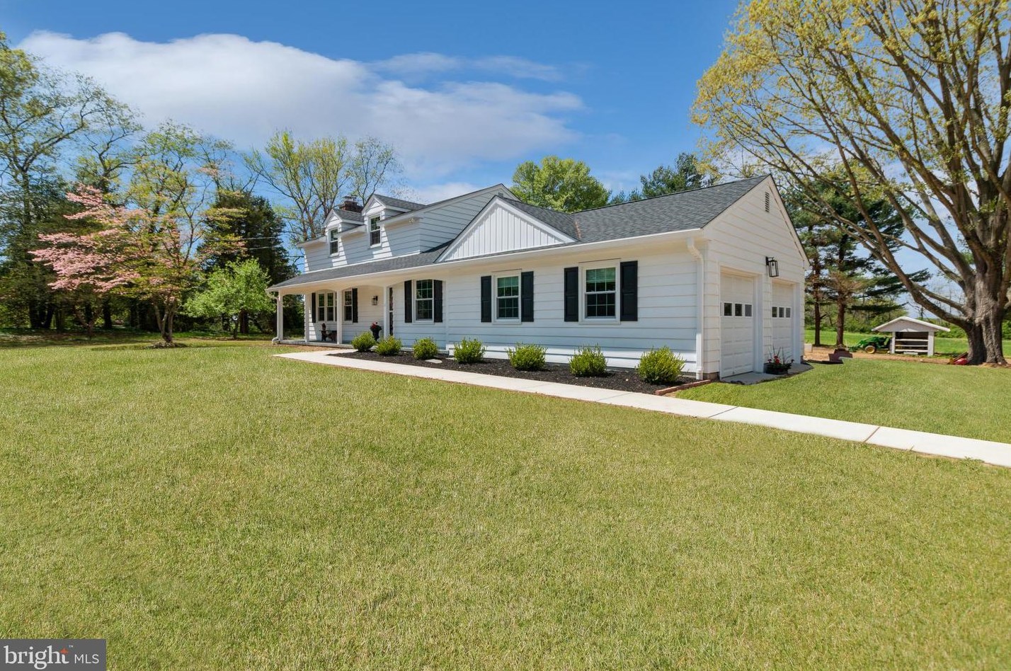 171 Stewart Rd, Pilesgrove, NJ 08098