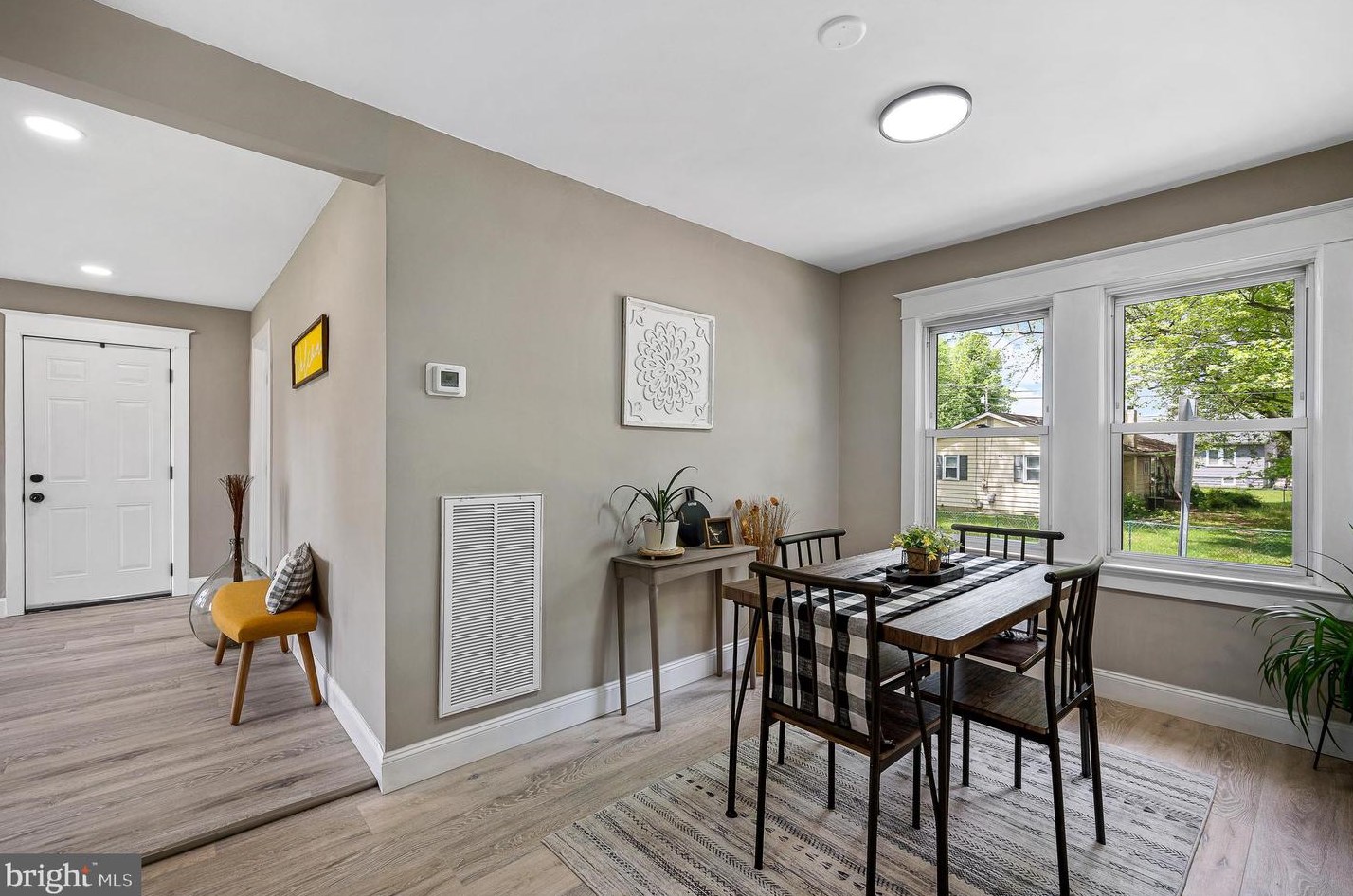 8 Kansas Rd, Pennsville NJ  08070-3612 exterior