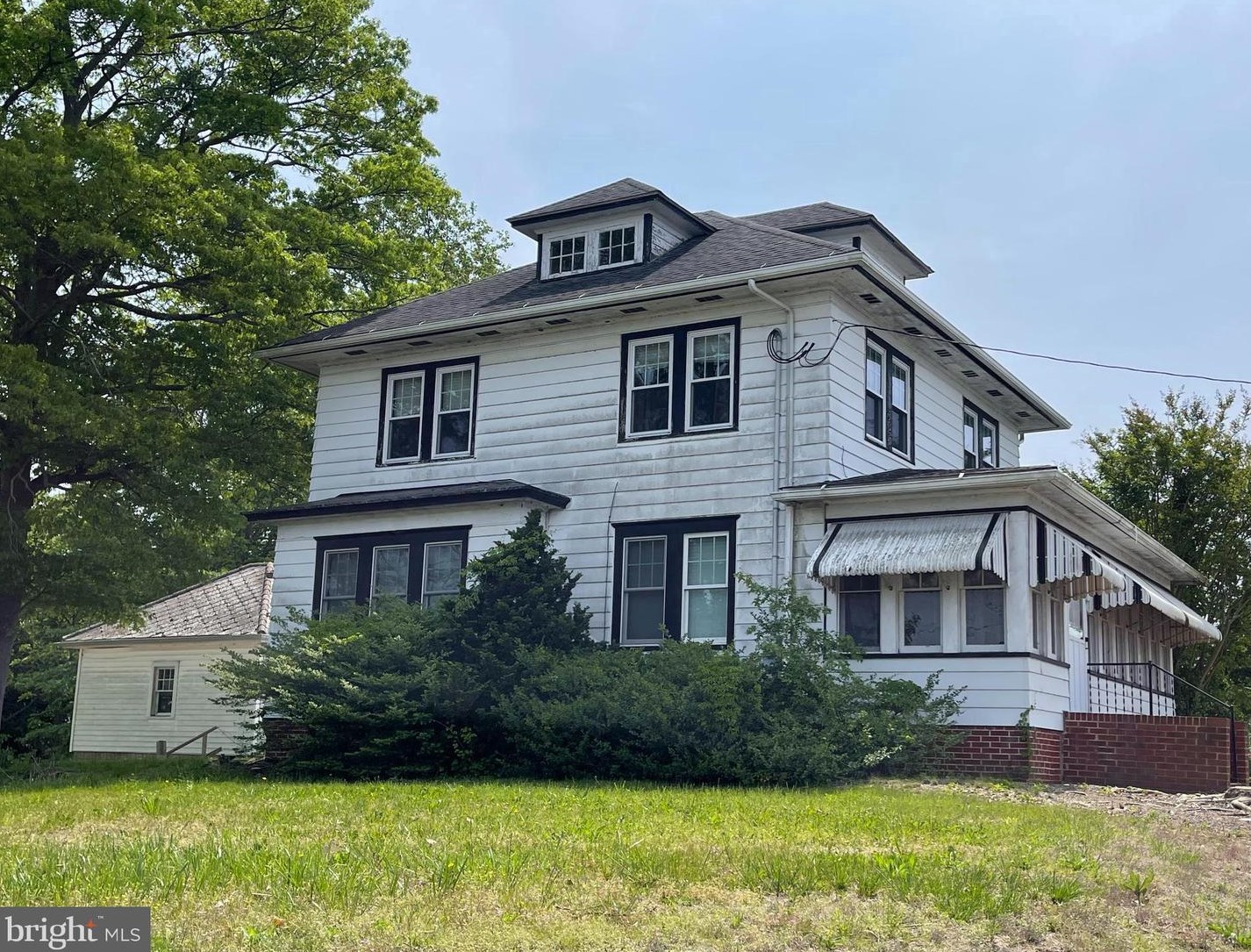 6 Main St, Quinton, NJ 08072