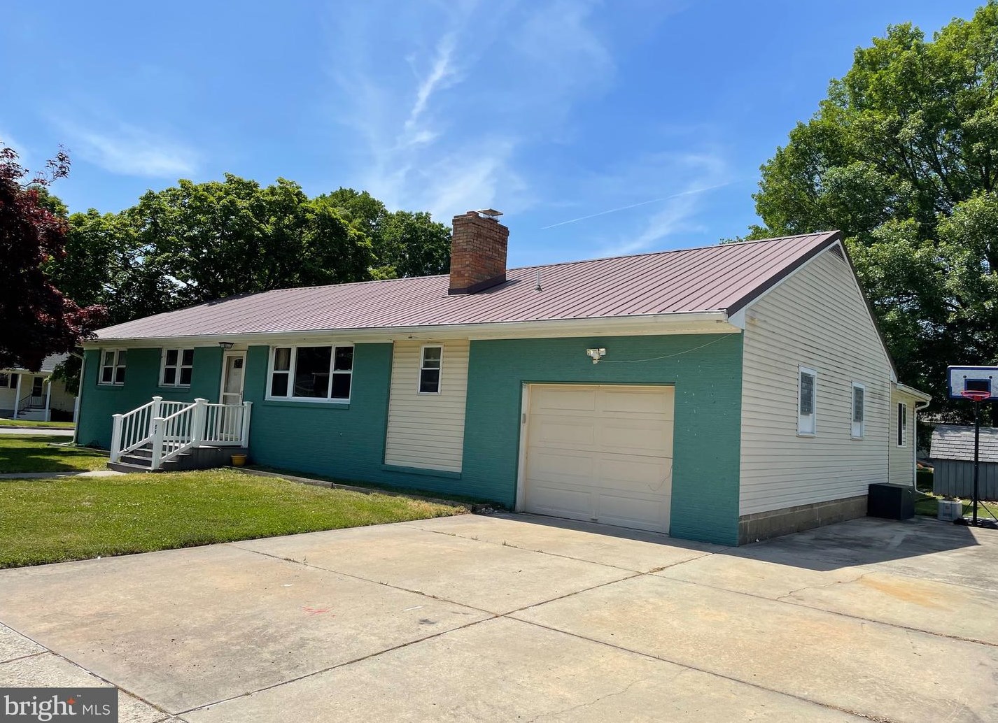 85 Lincoln Dr, Pennsville, NJ 08070