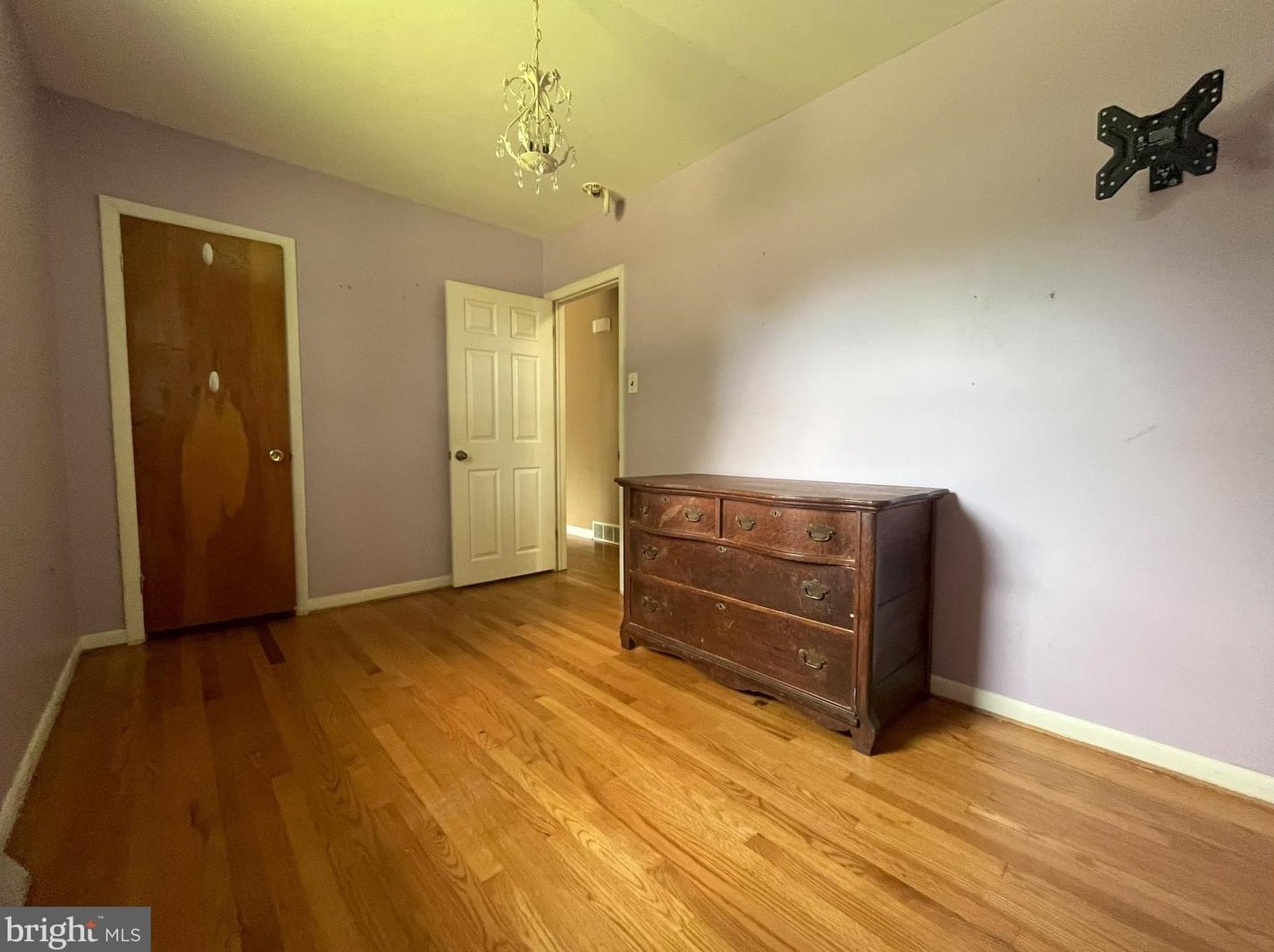 51 Penn Bch Dr, Pennsville NJ 08070-3643 exterior