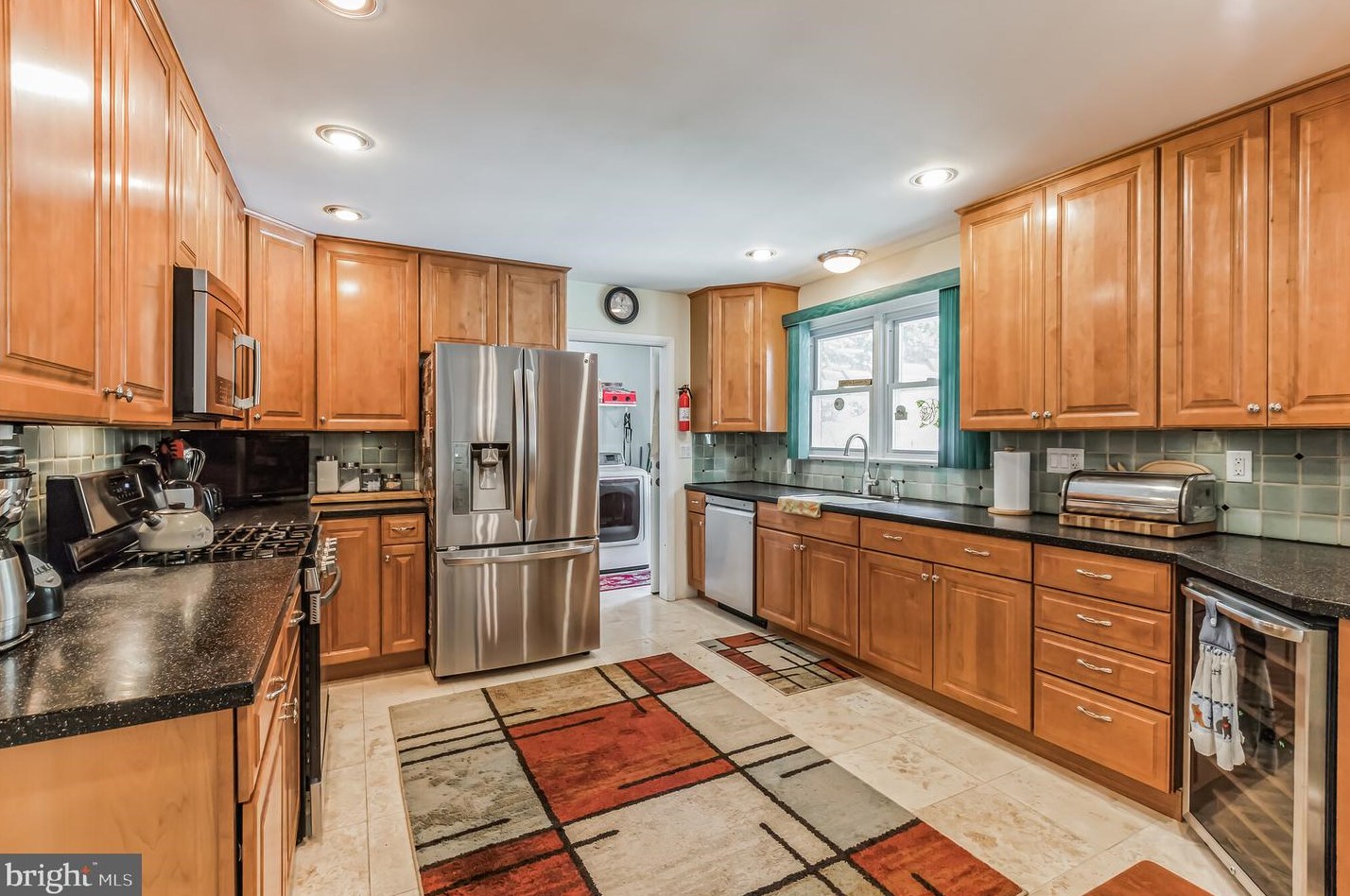 269 Pittsfield St, Pennsville NJ 08070-1921 exterior