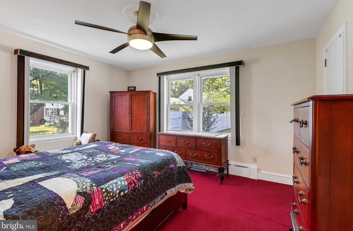 269 Pittsfield St, Pennsville NJ 08070-1921 exterior