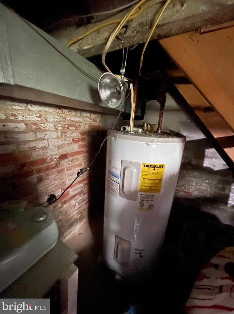 78 Broadway, Pennsville NJ 08070-1750 exterior