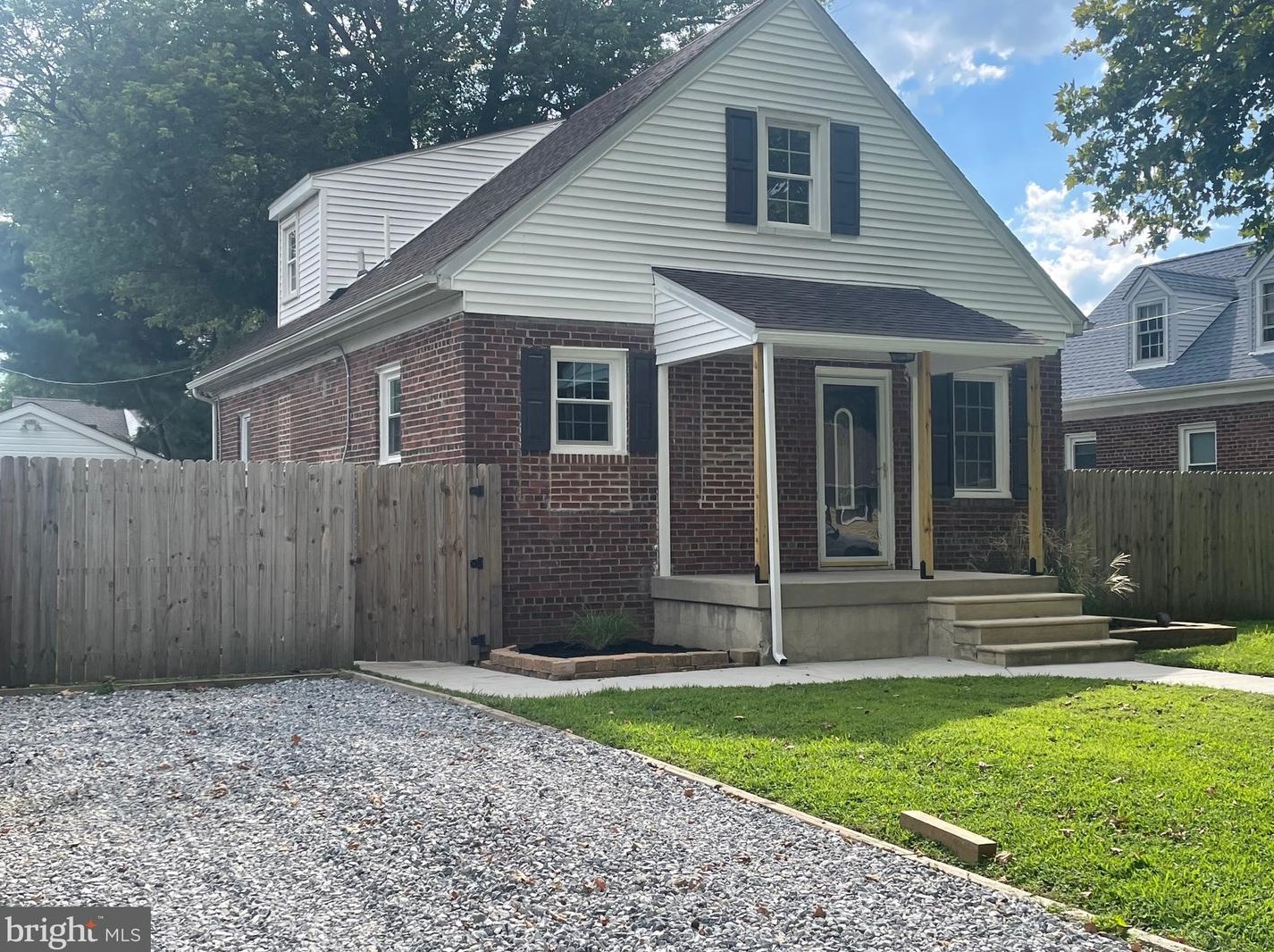 37 Churchtown Rd, Pennsville, NJ 08070-1301