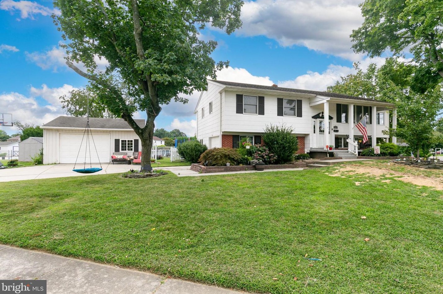 1 Fort Donelson Rd, Pennsville, NJ 08070