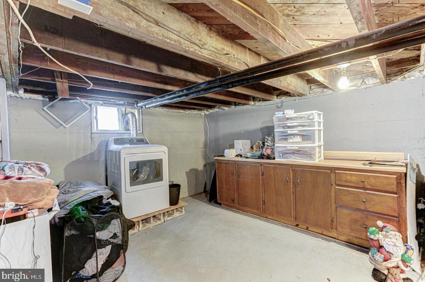 1 Harding Ave, Pennsville NJ  08070-1613 exterior