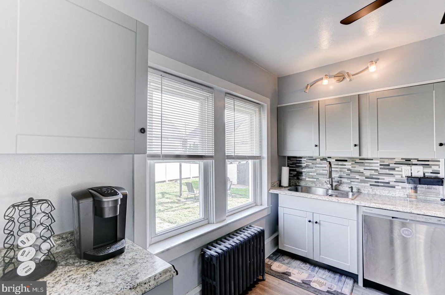 1 Harding Ave, Pennsville NJ  08070-1613 exterior