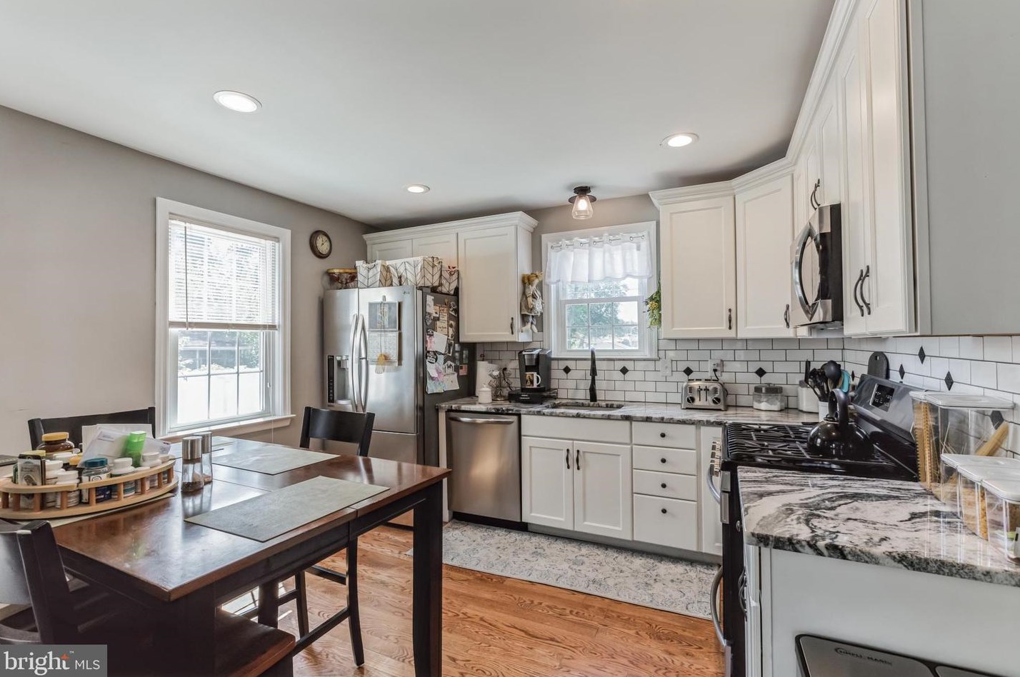 39 Churchtown Rd, Pennsville NJ 08070-1343 exterior