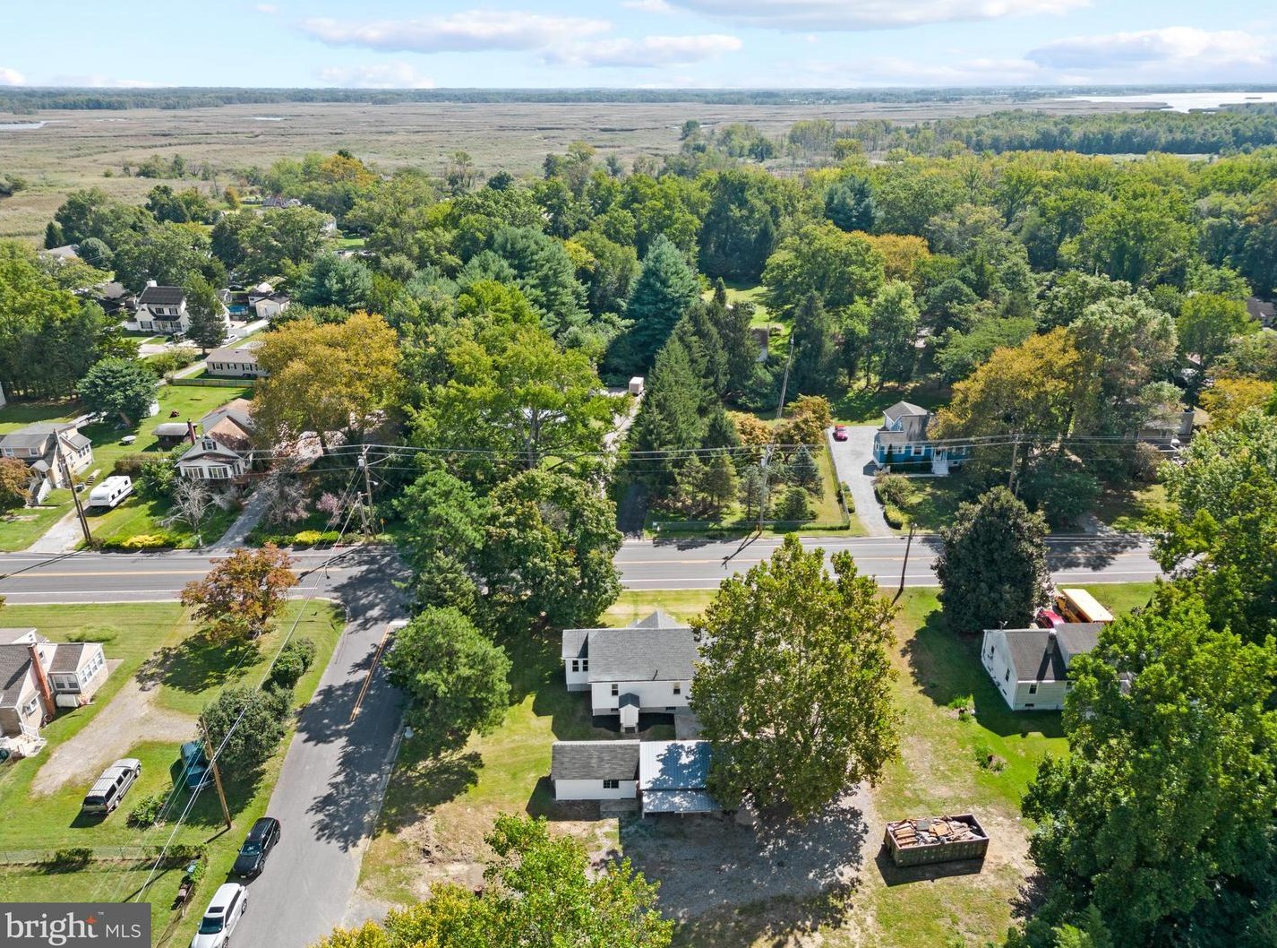 85 Hook Rd, Pennsville NJ 08070-1906 exterior