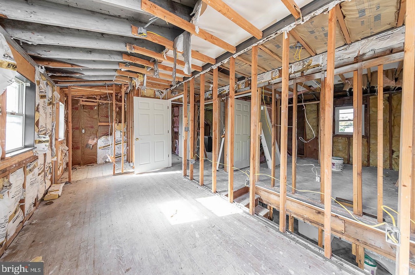 2 Riv Pl, Pennsville NJ 08070-3225 exterior