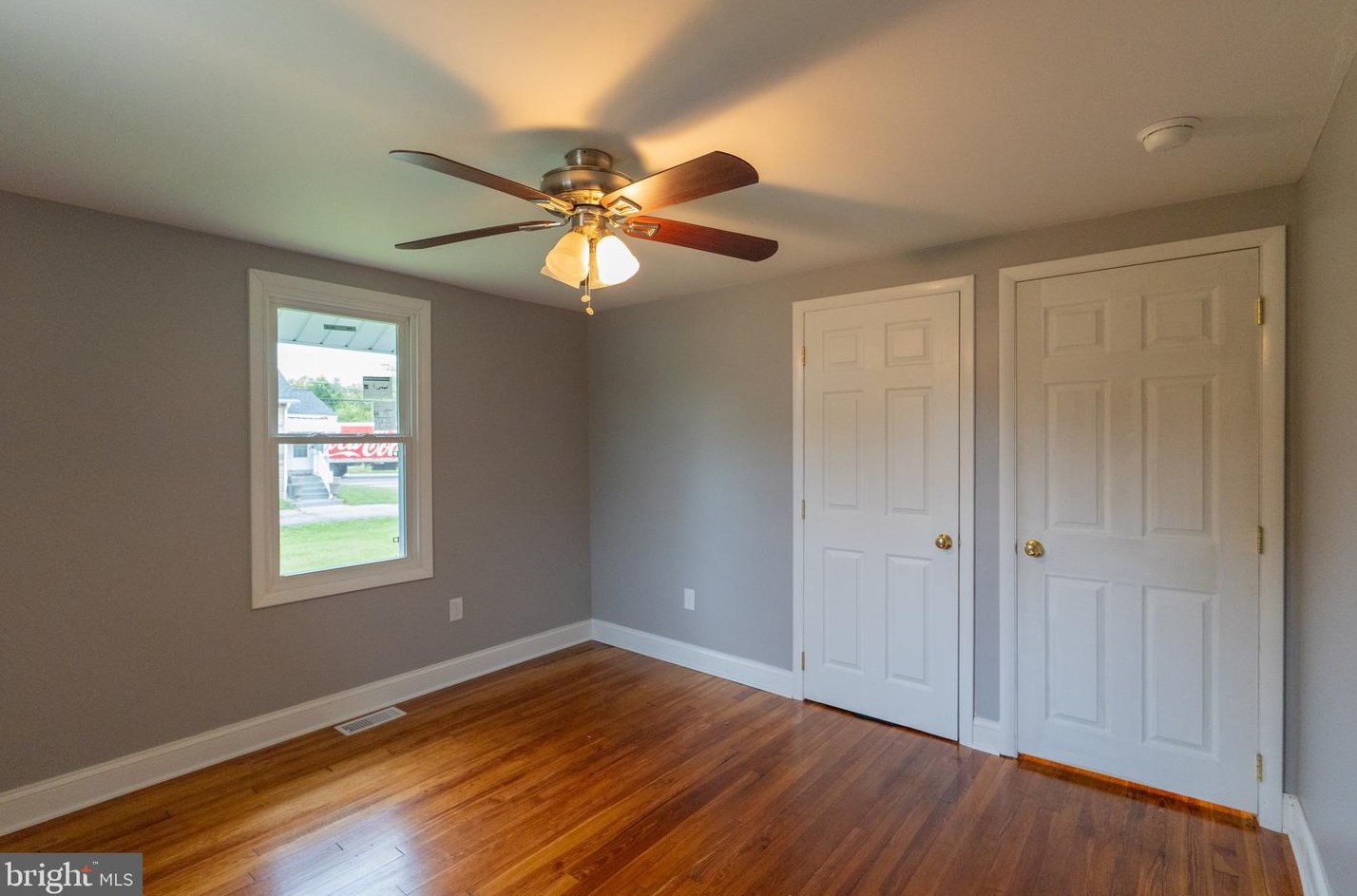 6 Fort Mott Rd, Pennsville NJ  08070-2713 exterior