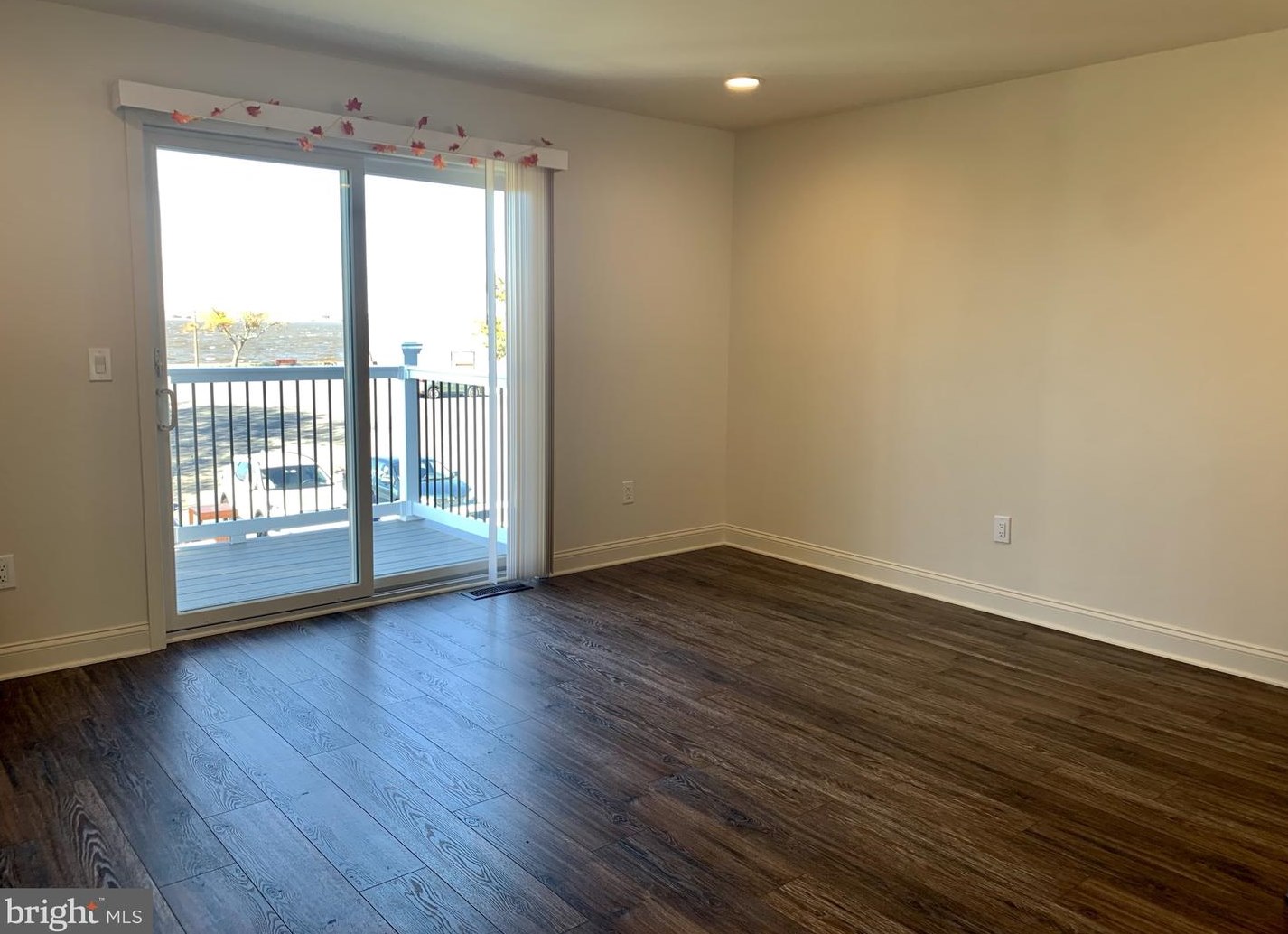 46-E Pittsfield St, Pennsville NJ  08070-1737 exterior