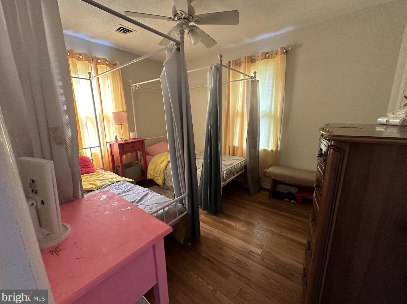 55 Sparks Ave, Pennsville NJ  08070-1811 exterior