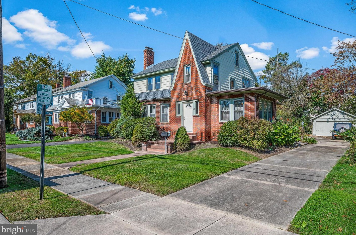 109 Washington St, Pilesgrove, NJ 08098