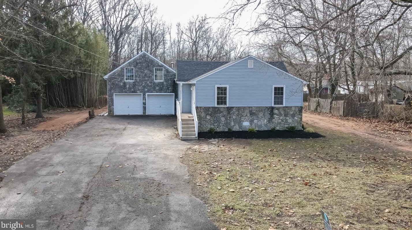 203 Mellen Ave, Pennsville, NJ 08070