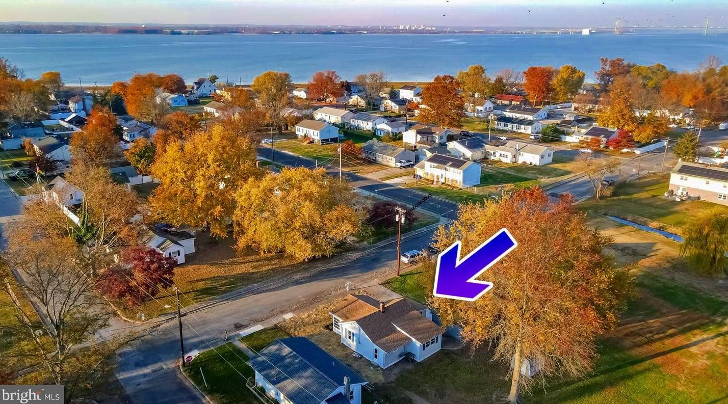 124 Delaware Dr, Pennsville, NJ 08070