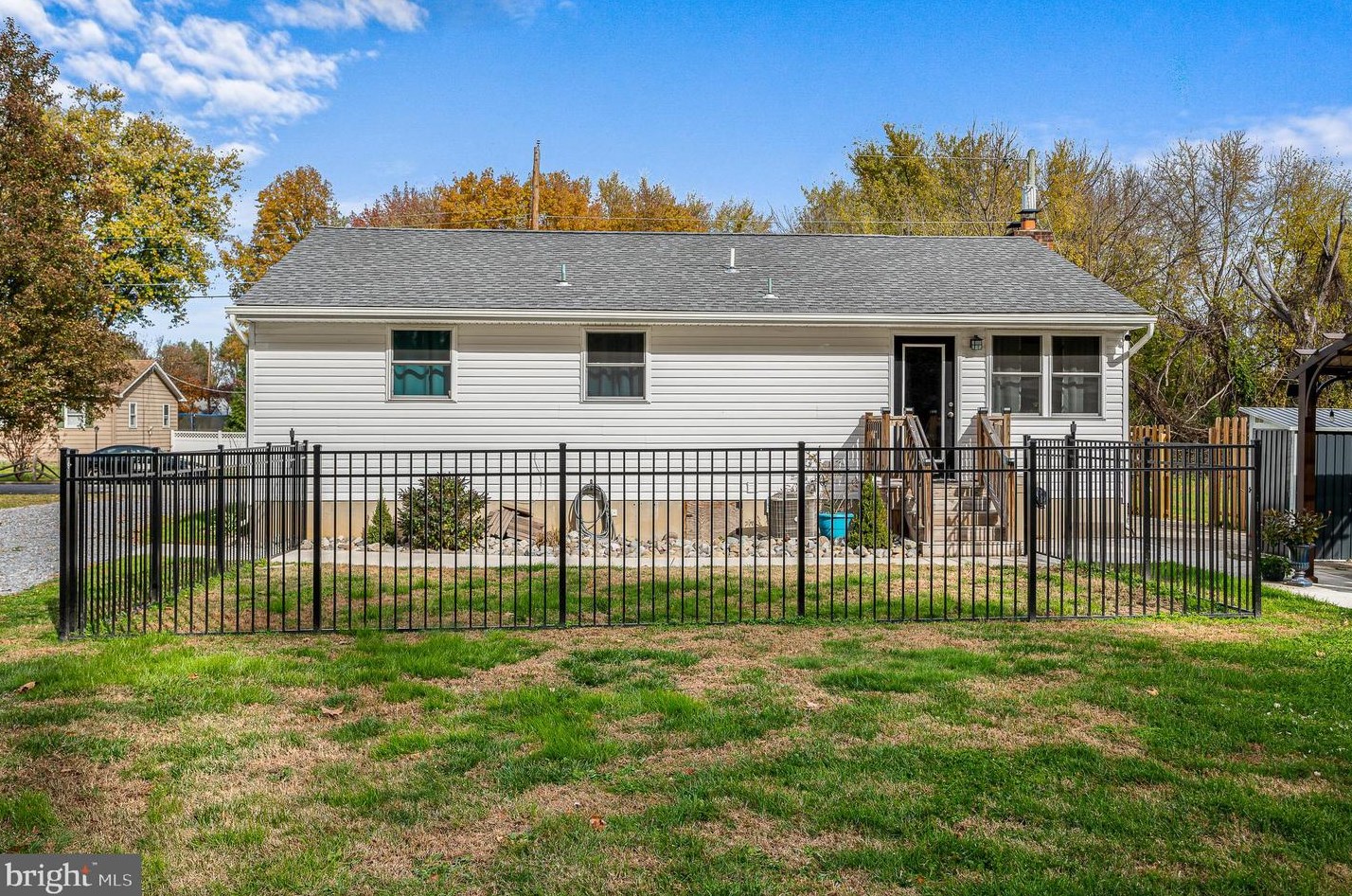 107 Nottingham Rd, Pennsville NJ  08070-3311 exterior