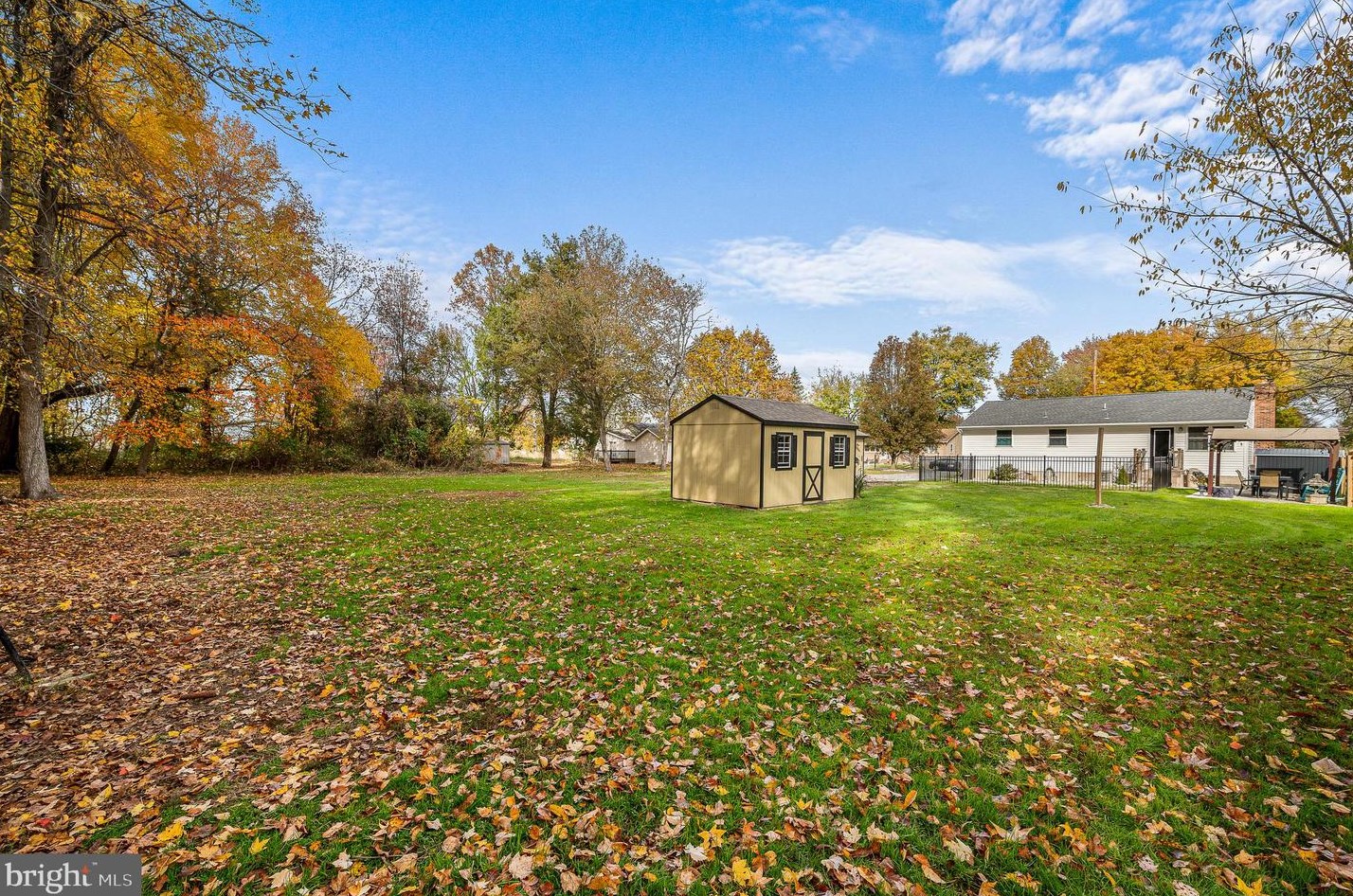 107 Nottingham Rd, Pennsville NJ  08070-3311 exterior