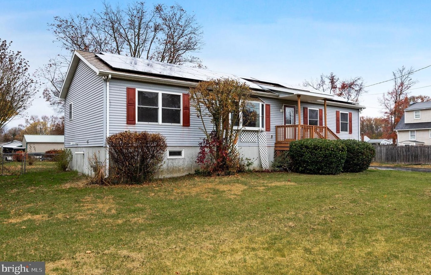 15 Sycamore Rd, Pennsville, NJ 08070-2826