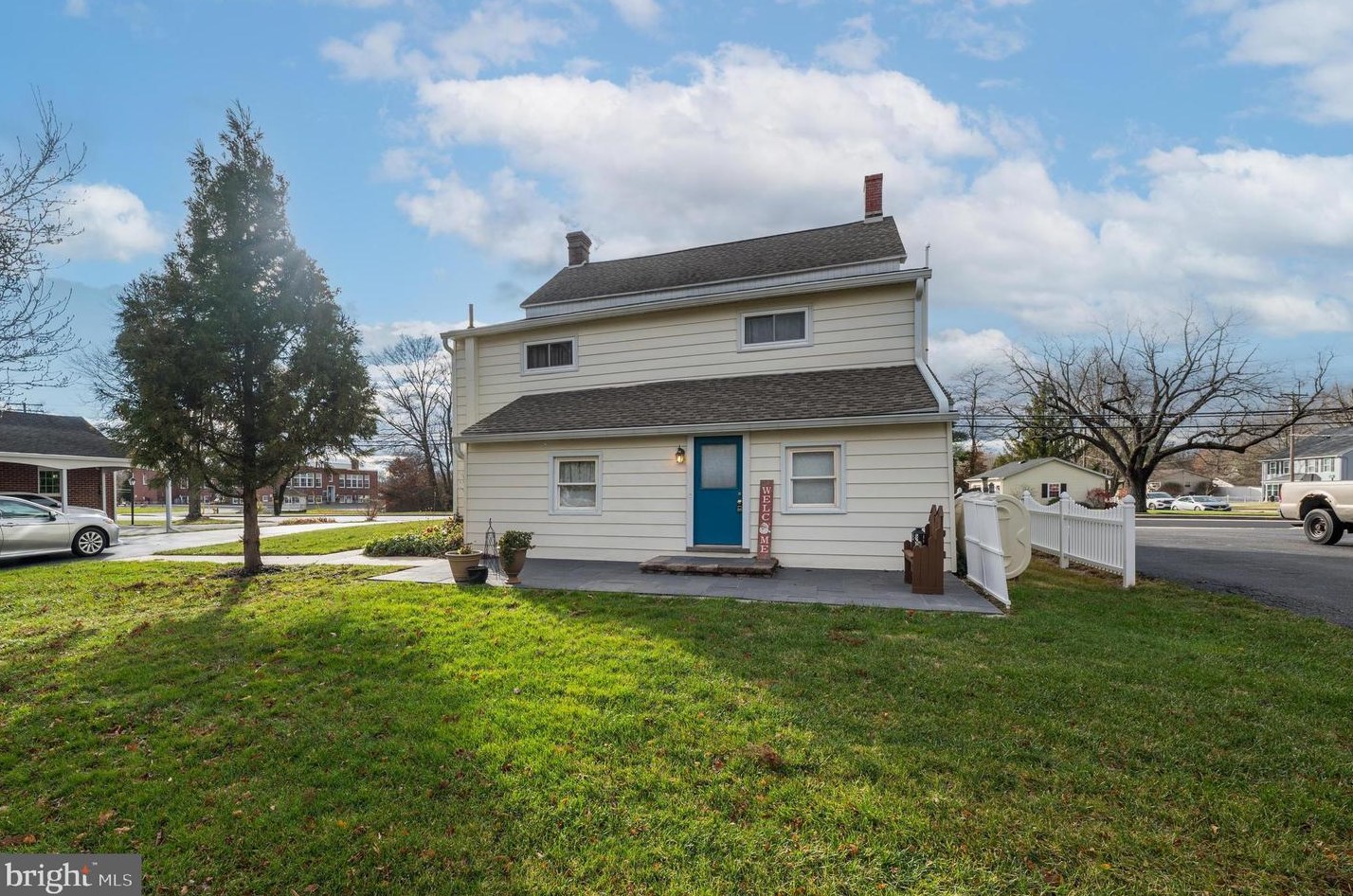 40 S Greenwich St, Alloway, NJ 08001
