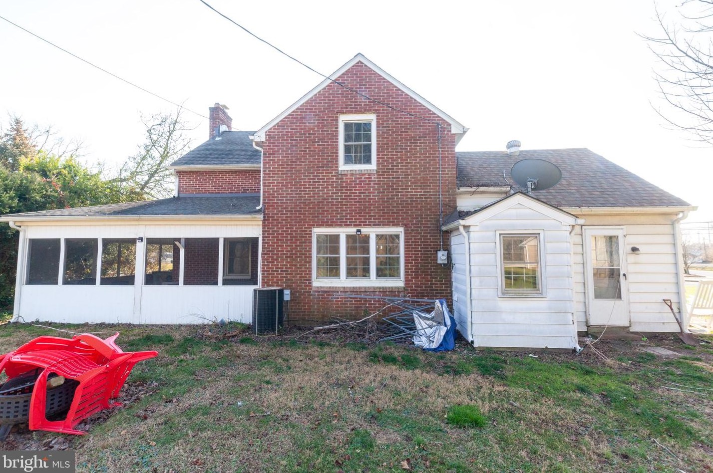 8 Georgetown Rd, Carneys Point Township, NJ 08069-2506