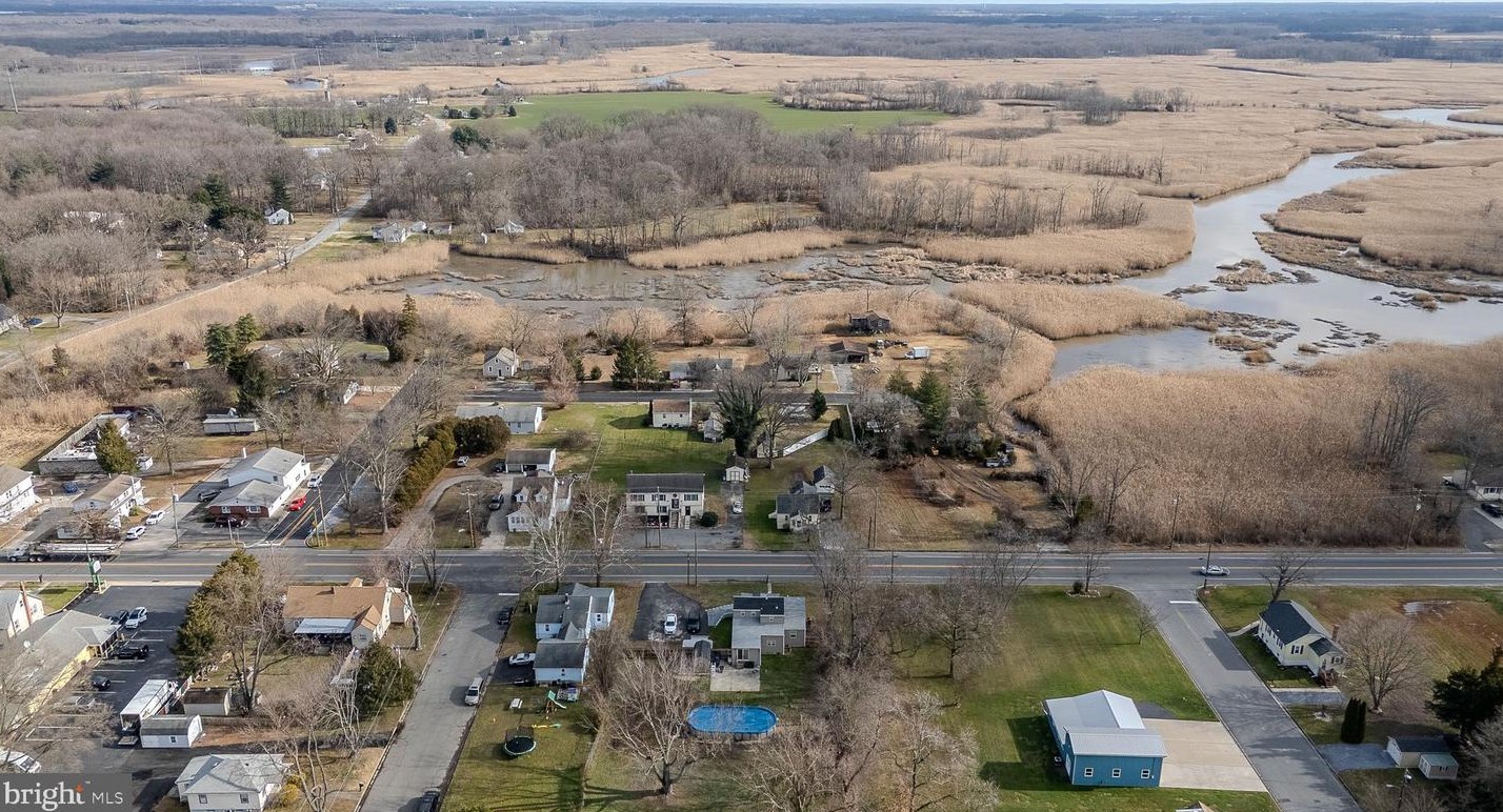 325 Hook Rd, Pennsville NJ  08070-1151 exterior