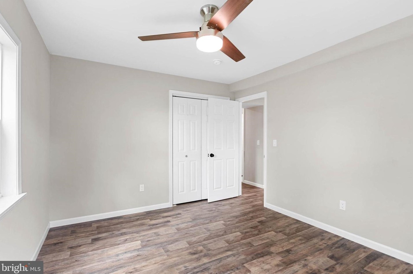 325 Hook Rd, Pennsville NJ  08070-1151 exterior