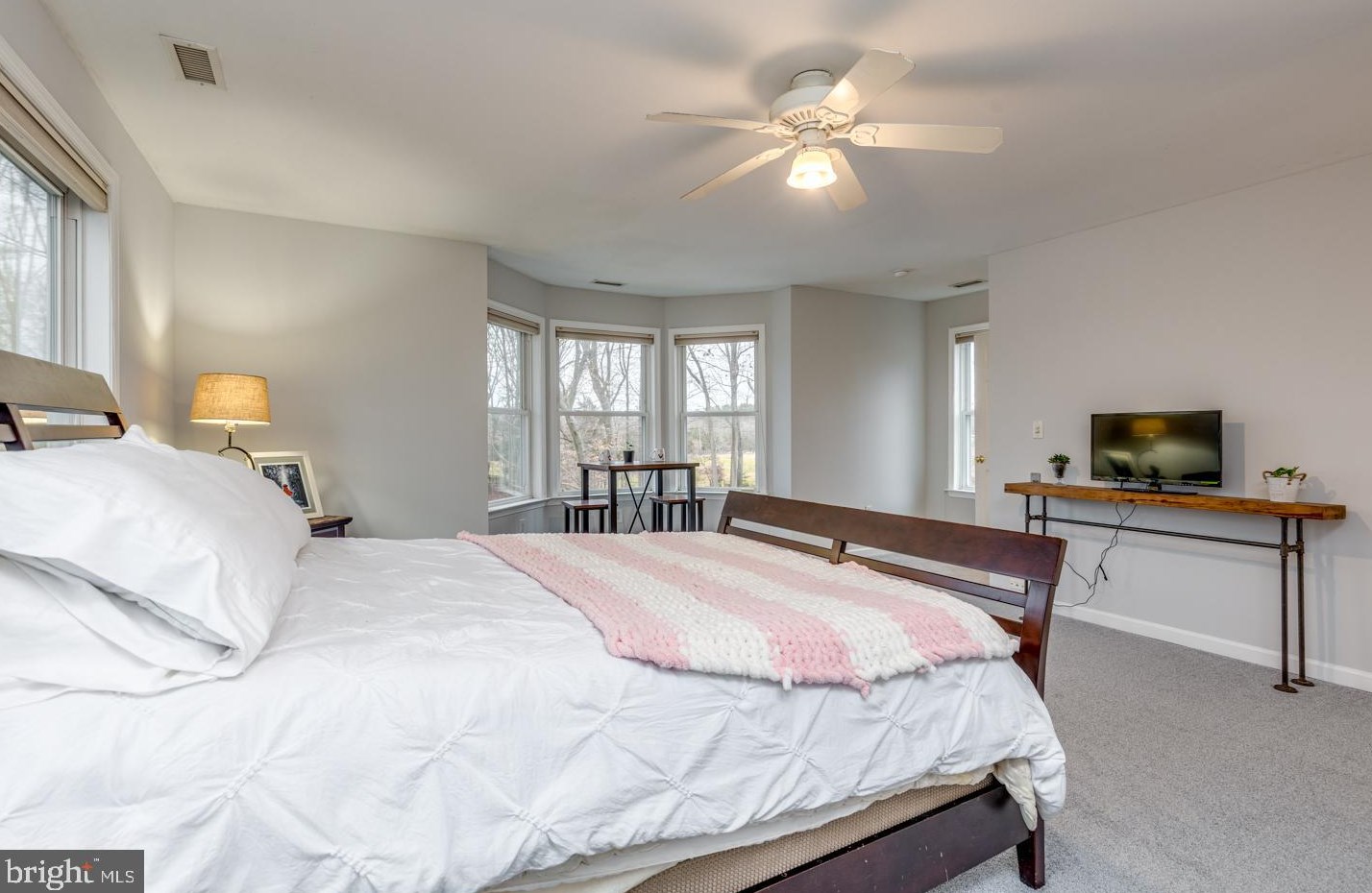 15 Commissioners Pike, Pilesgrove NJ 08098-2033 exterior