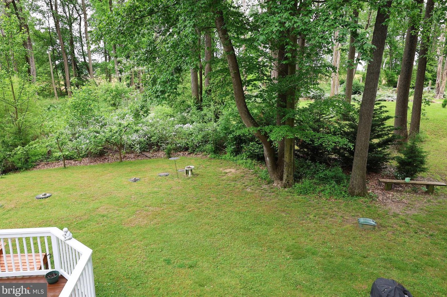 15 Commissioners Pike, Pilesgrove NJ 08098-2033 exterior