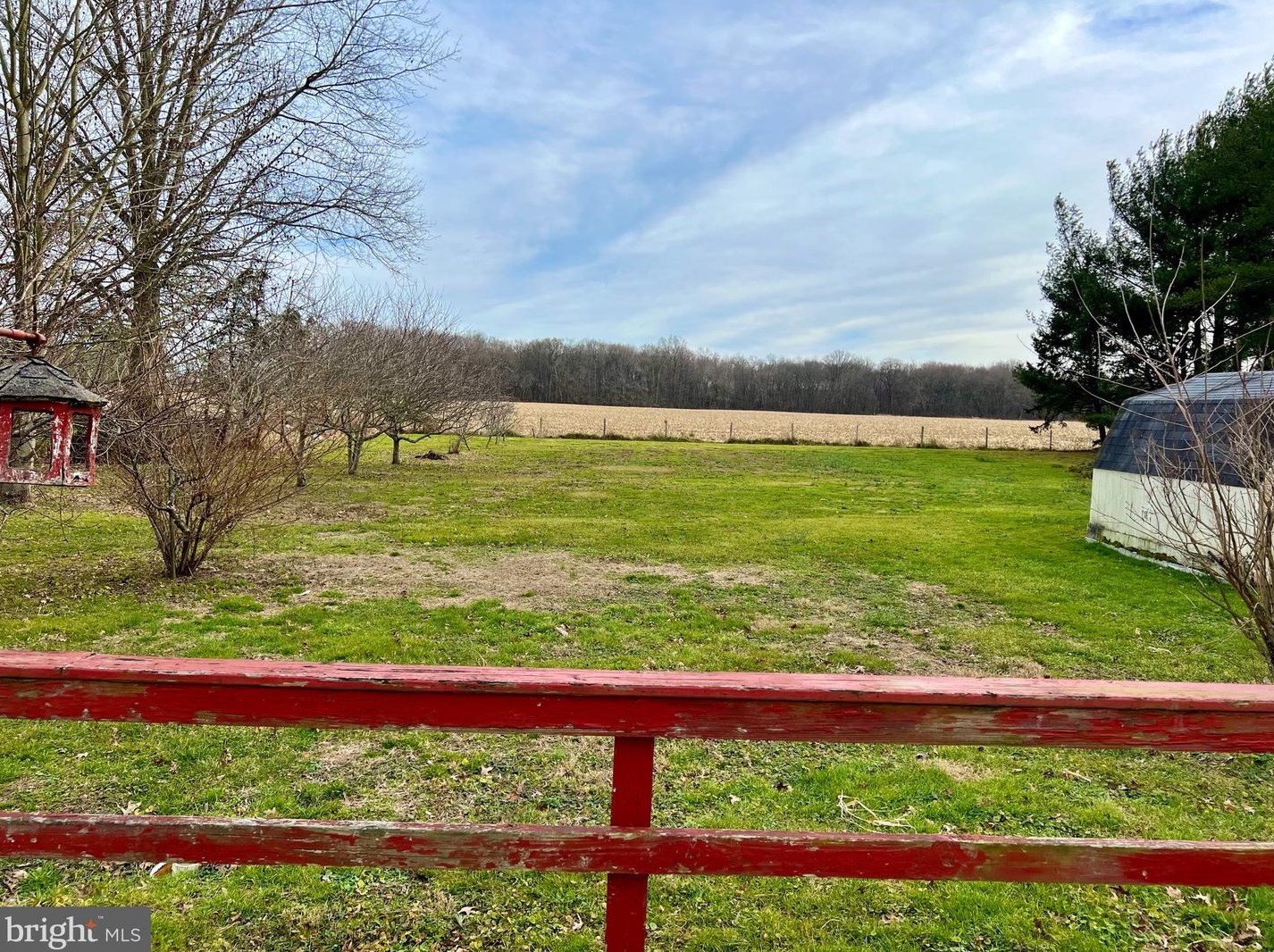 52 E Lake Rd, Pilesgrove, NJ 08098