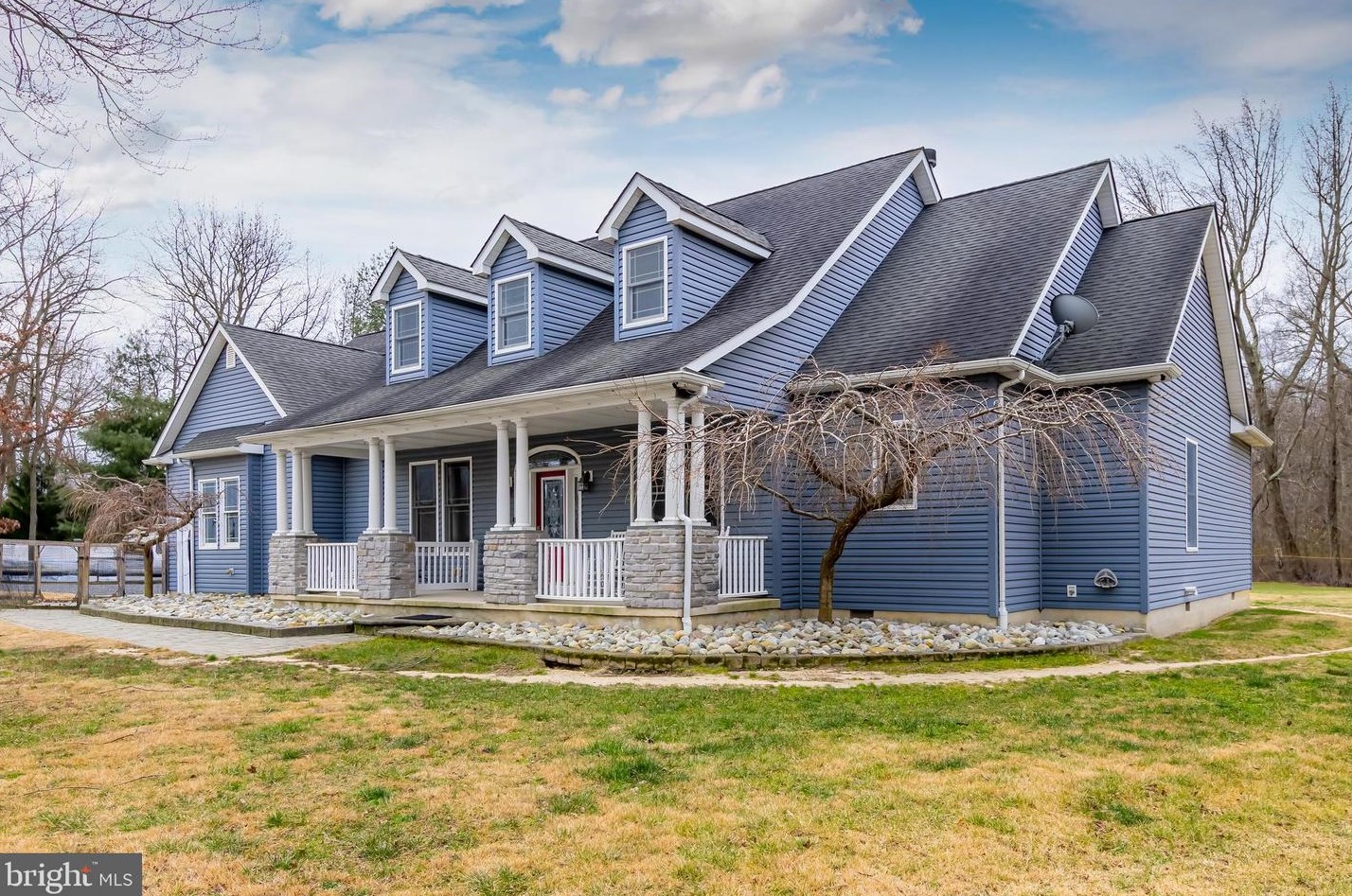 432 Erie Ave, Carneys Point Township, NJ 08069