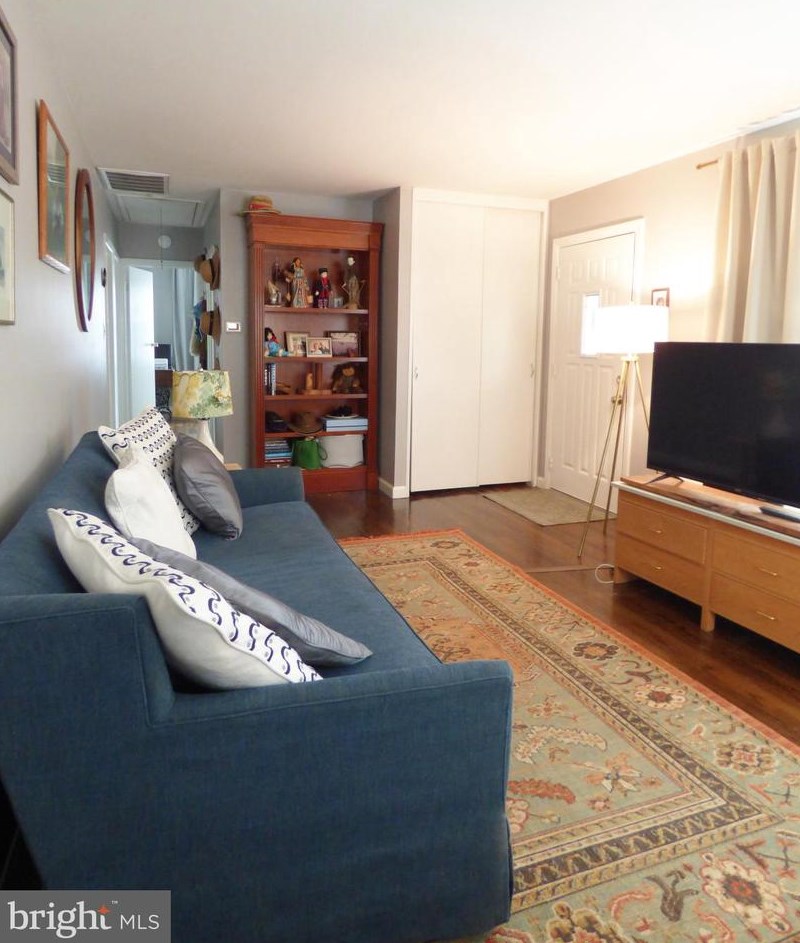 30 Mahoney Rd, Pennsville NJ  08070-2338 exterior