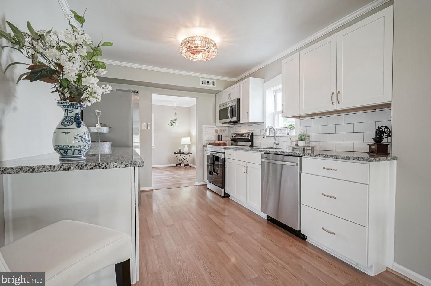 107 Locust Ave, Pennsville NJ  08070-1710 exterior