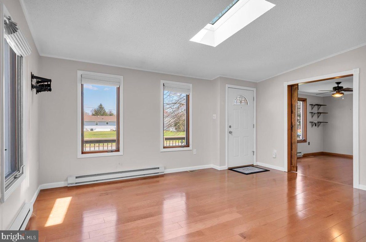 133 Sanford Rd, Pennsville, NJ 08070