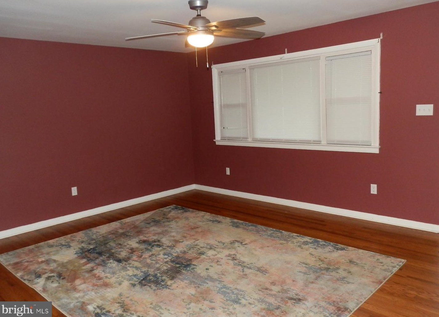 60 Maryland Ave, Pennsville NJ 08070-1528 exterior