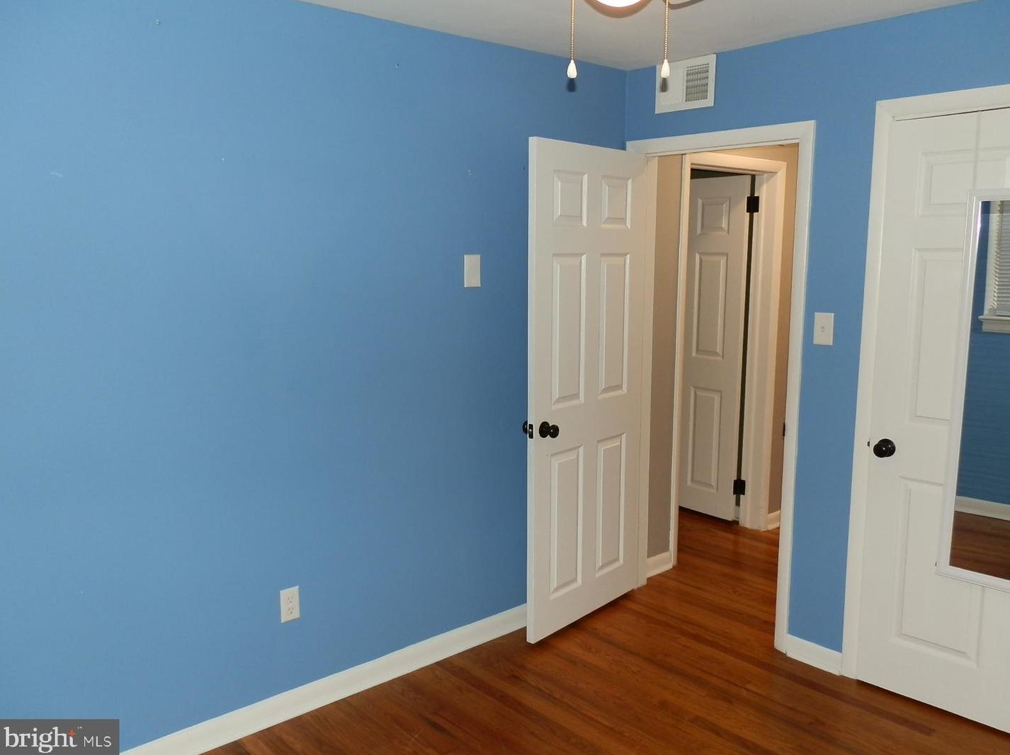 60 Maryland Ave, Pennsville NJ 08070-1528 exterior