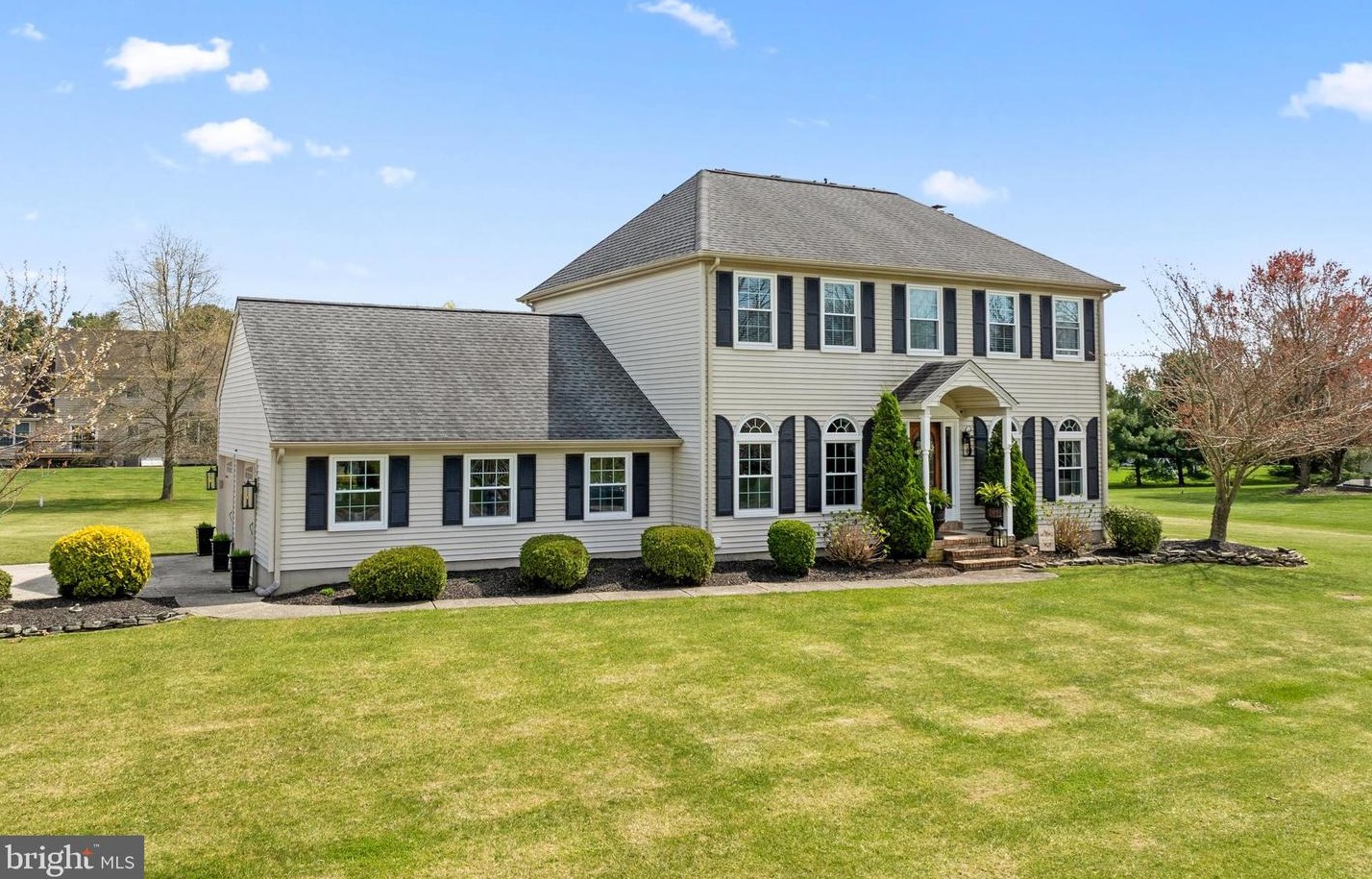 3 Two Penny Run, Pilesgrove, NJ 08098