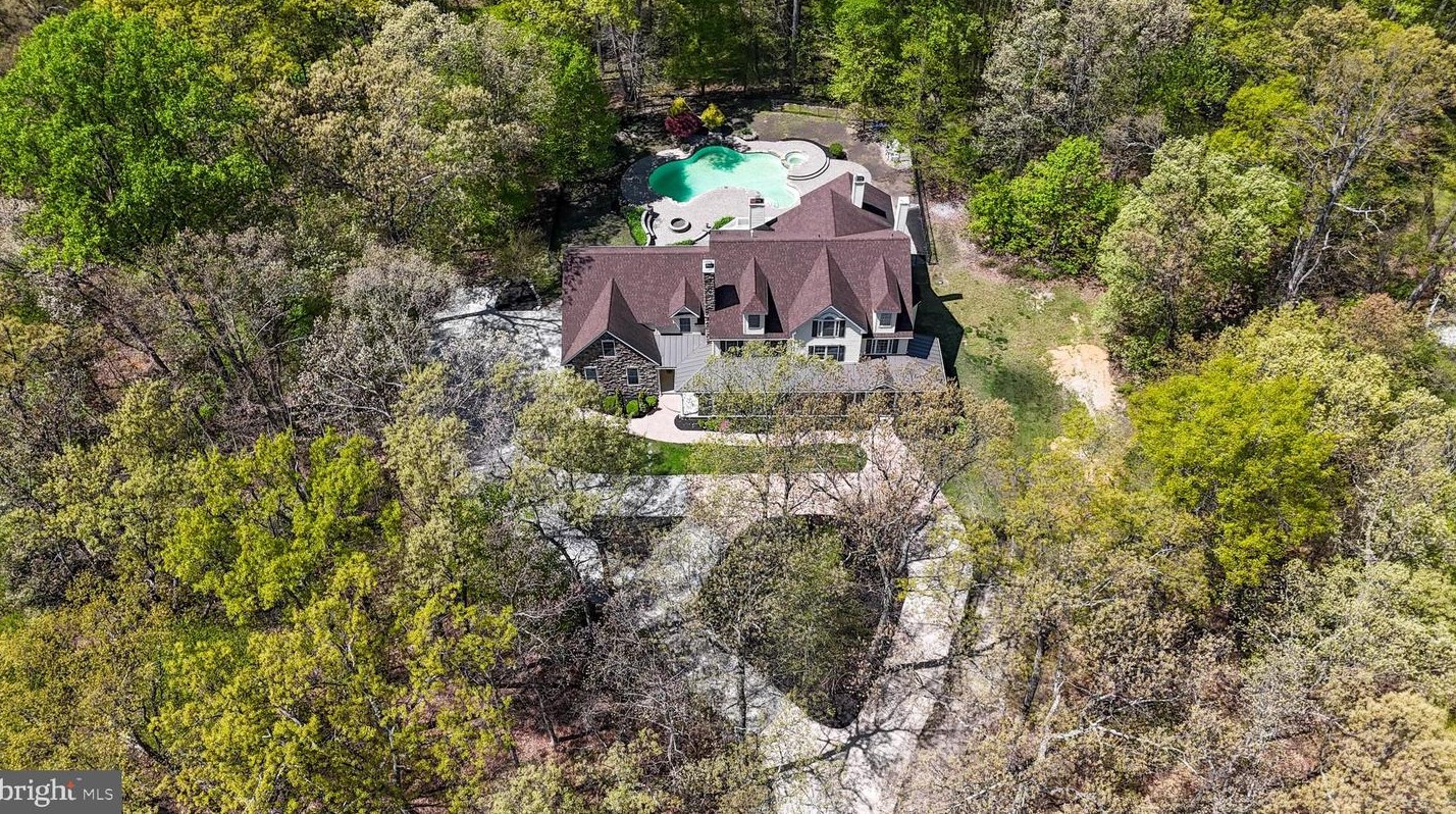 52 Waterview Dr, Pilesgrove, NJ 08098