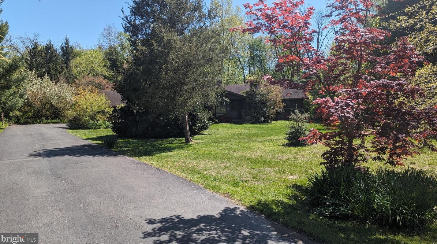 110 Catalpa Pl, Pilesgrove, NJ 08098