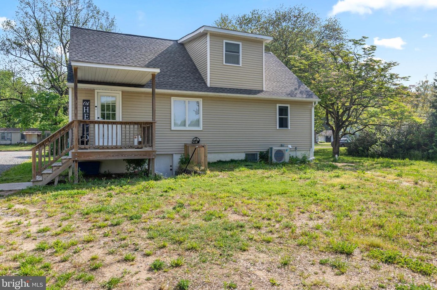 75 Heron Ave, Pennsville NJ 08070-1308 exterior