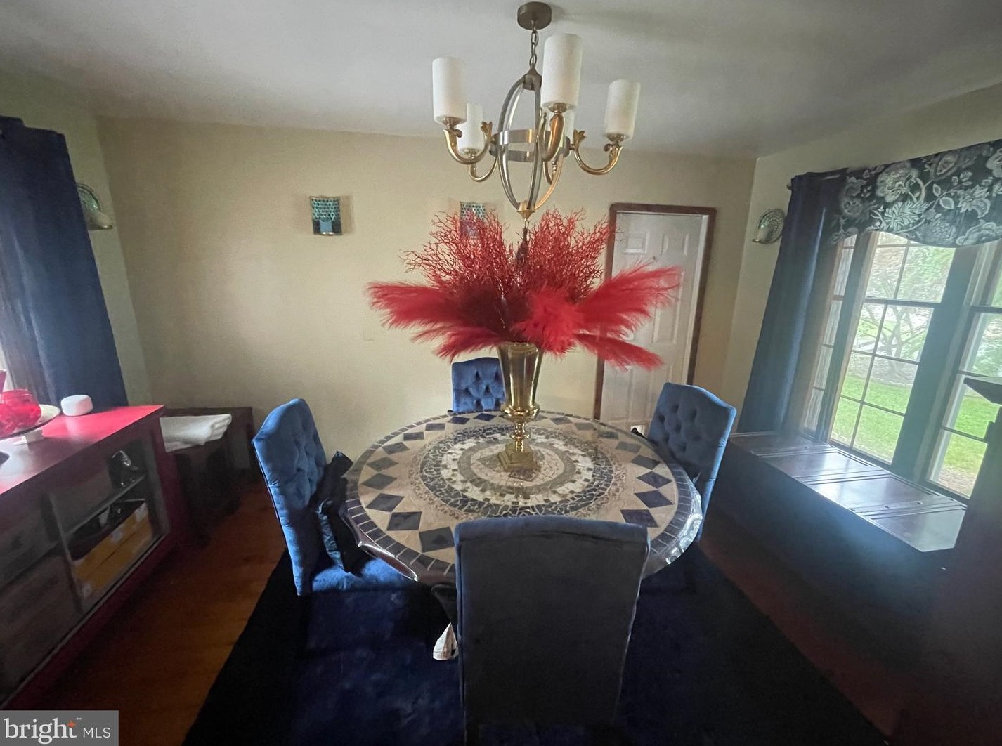 330 Pittsfield St, Pennsville NJ 08070-1924 exterior