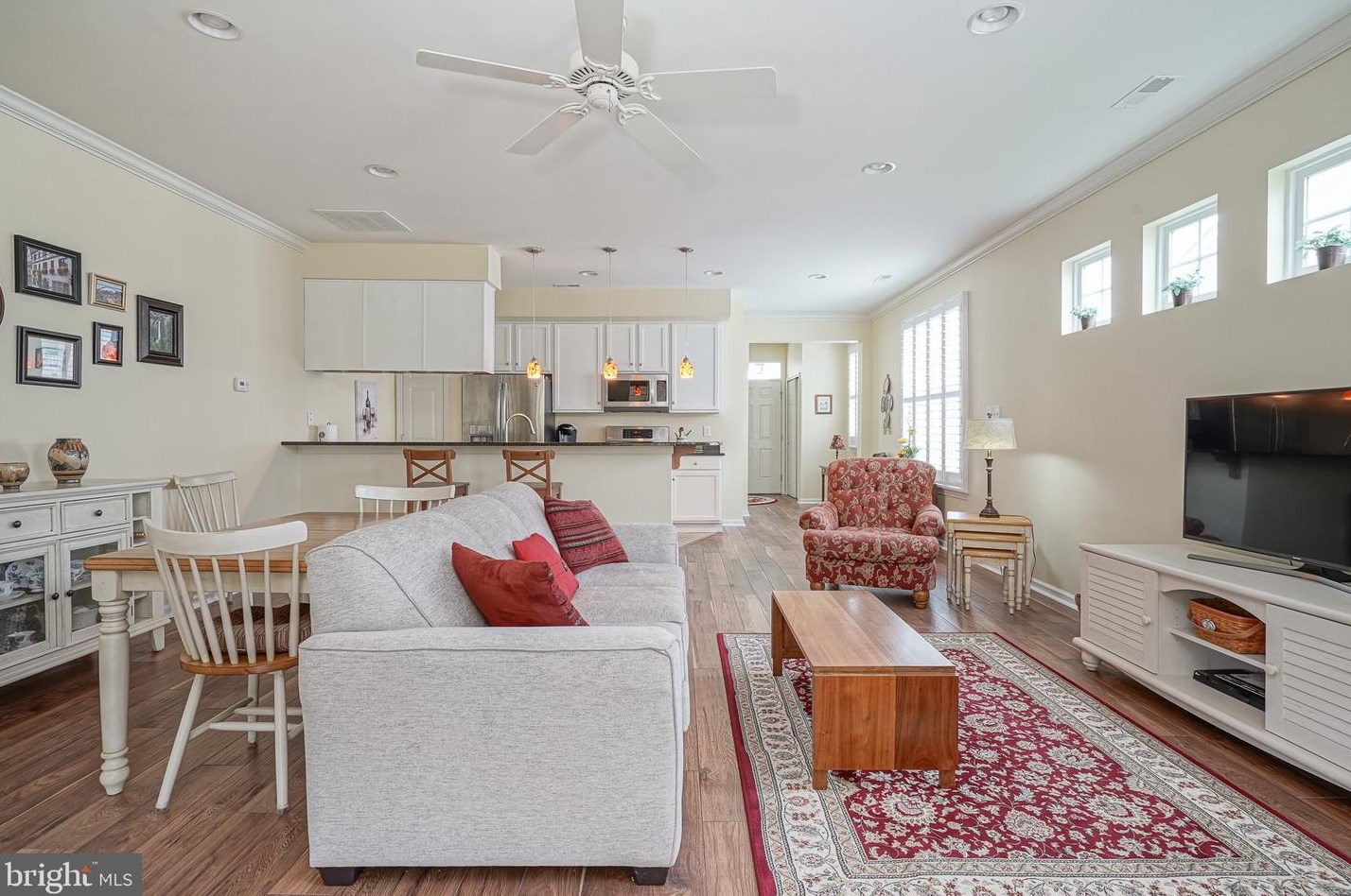 22 Wyndham Way, Pilesgrove NJ  08098-2545 exterior