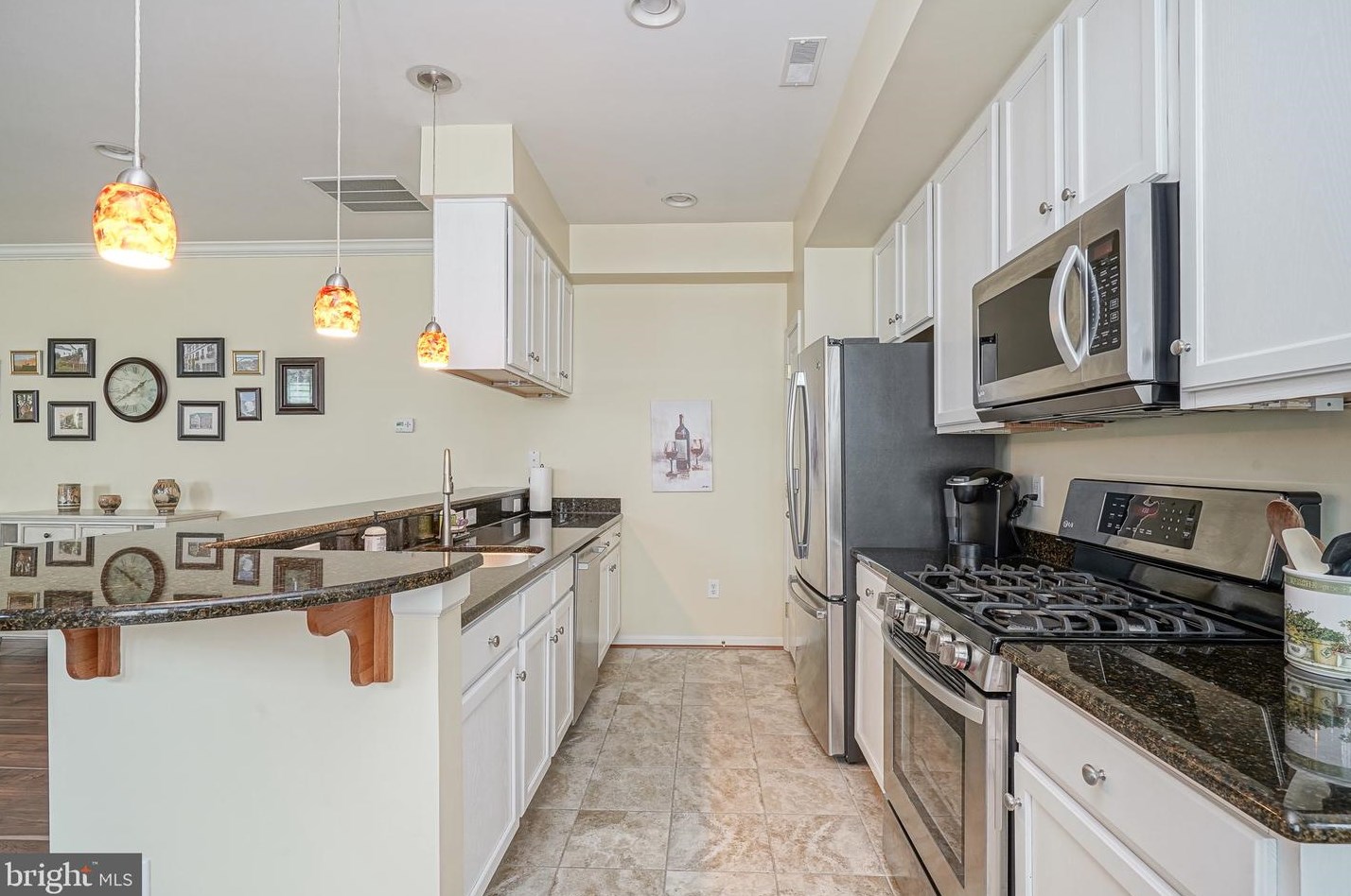 22 Wyndham Way, Pilesgrove NJ  08098-2545 exterior