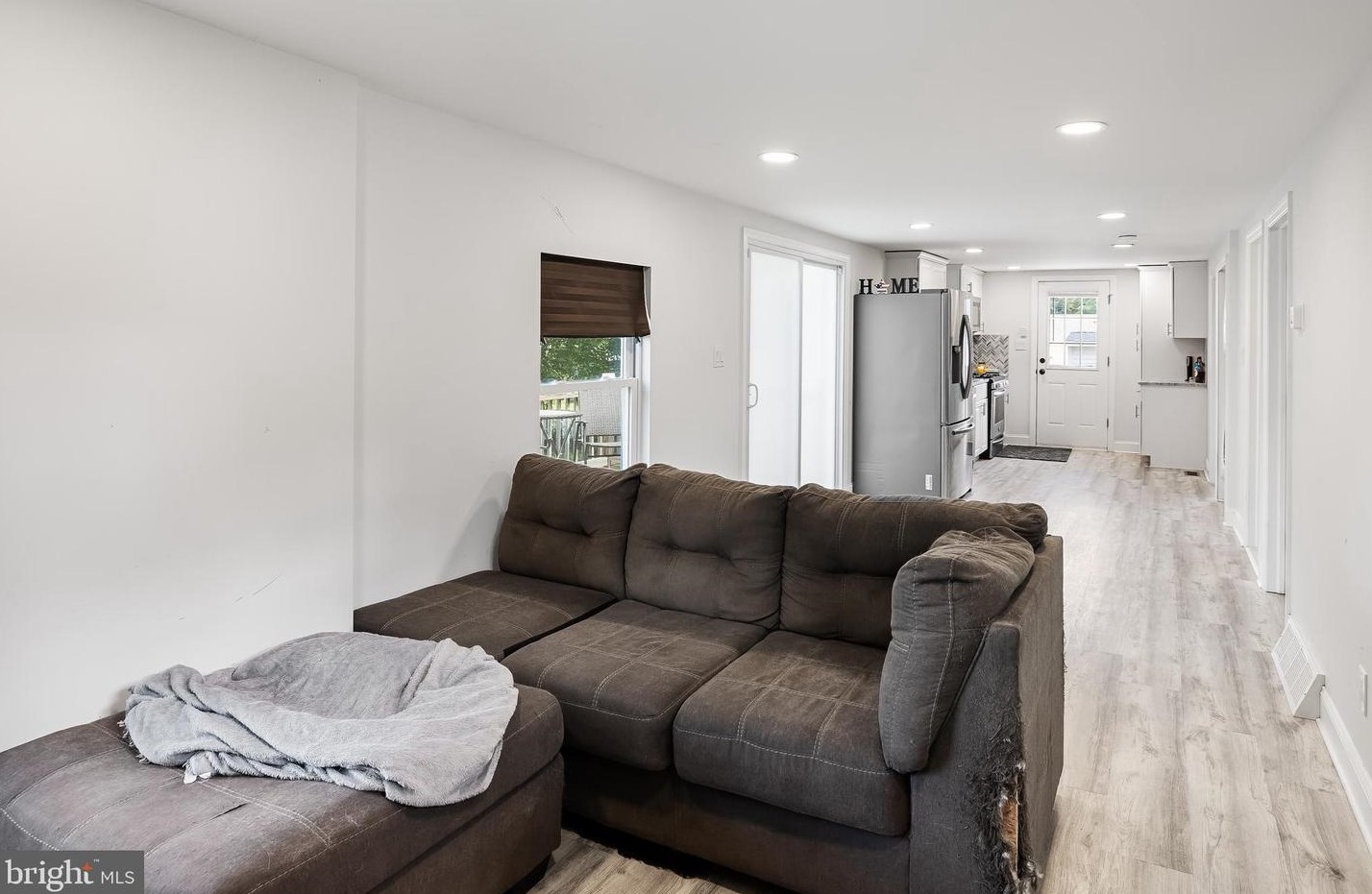 14 Nottingham Rd, Pennsville NJ  08070-2801 exterior