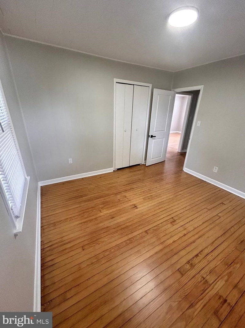 33 Oriental Ave, Pennsville NJ 08070-1634 exterior