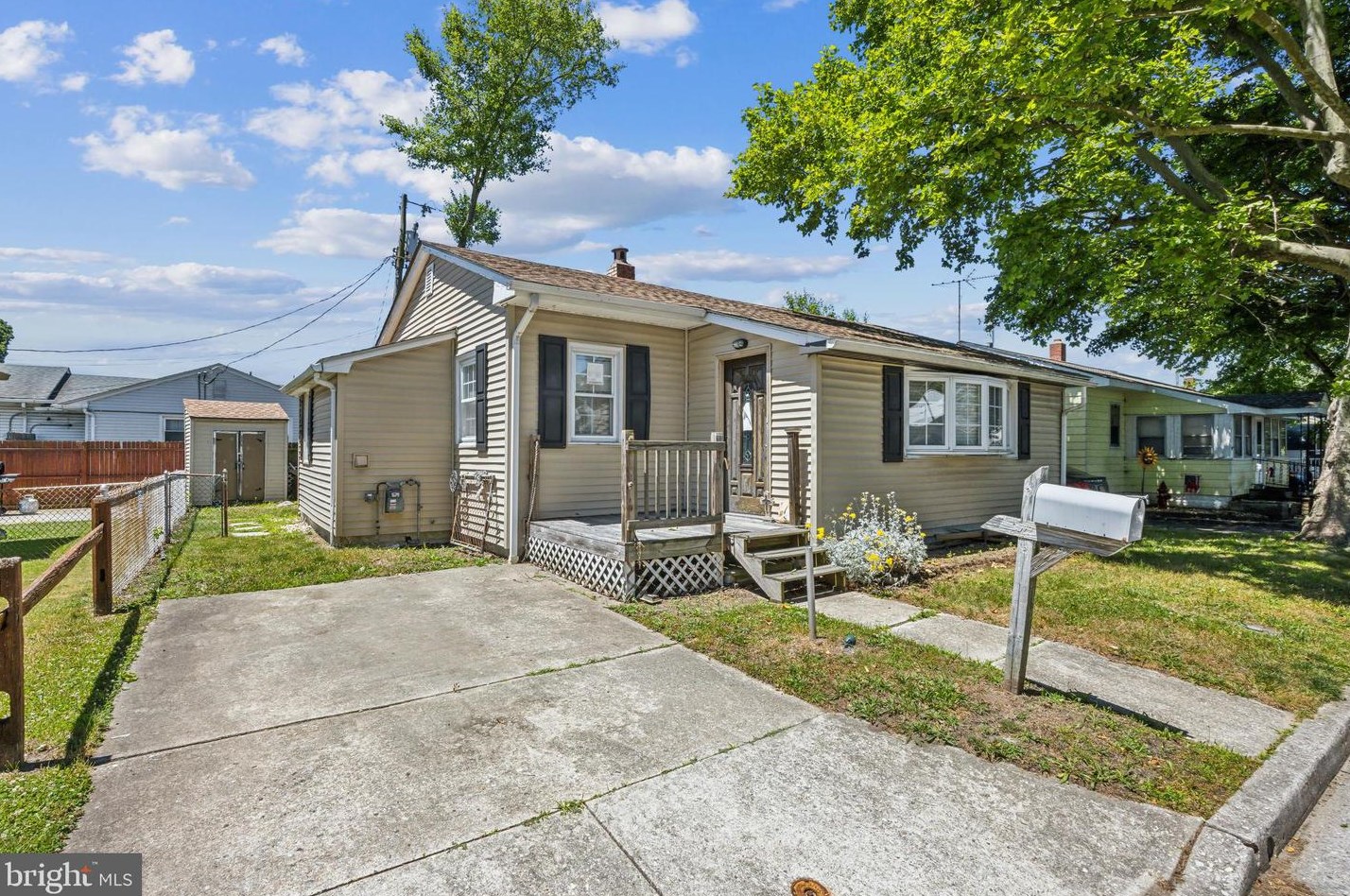 342 Taft Ave, Carneys Point Township, NJ 08069