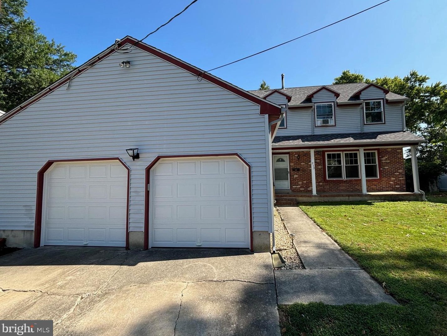 213 Elm St, Pilesgrove, NJ 08098