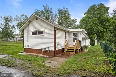 55 Airy Ave, Penns Grove, NJ 08069 - Photo 1